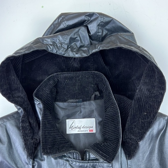 Unique herluf Design Denmark Black Raincoat size Large - Picture 7 of 11
